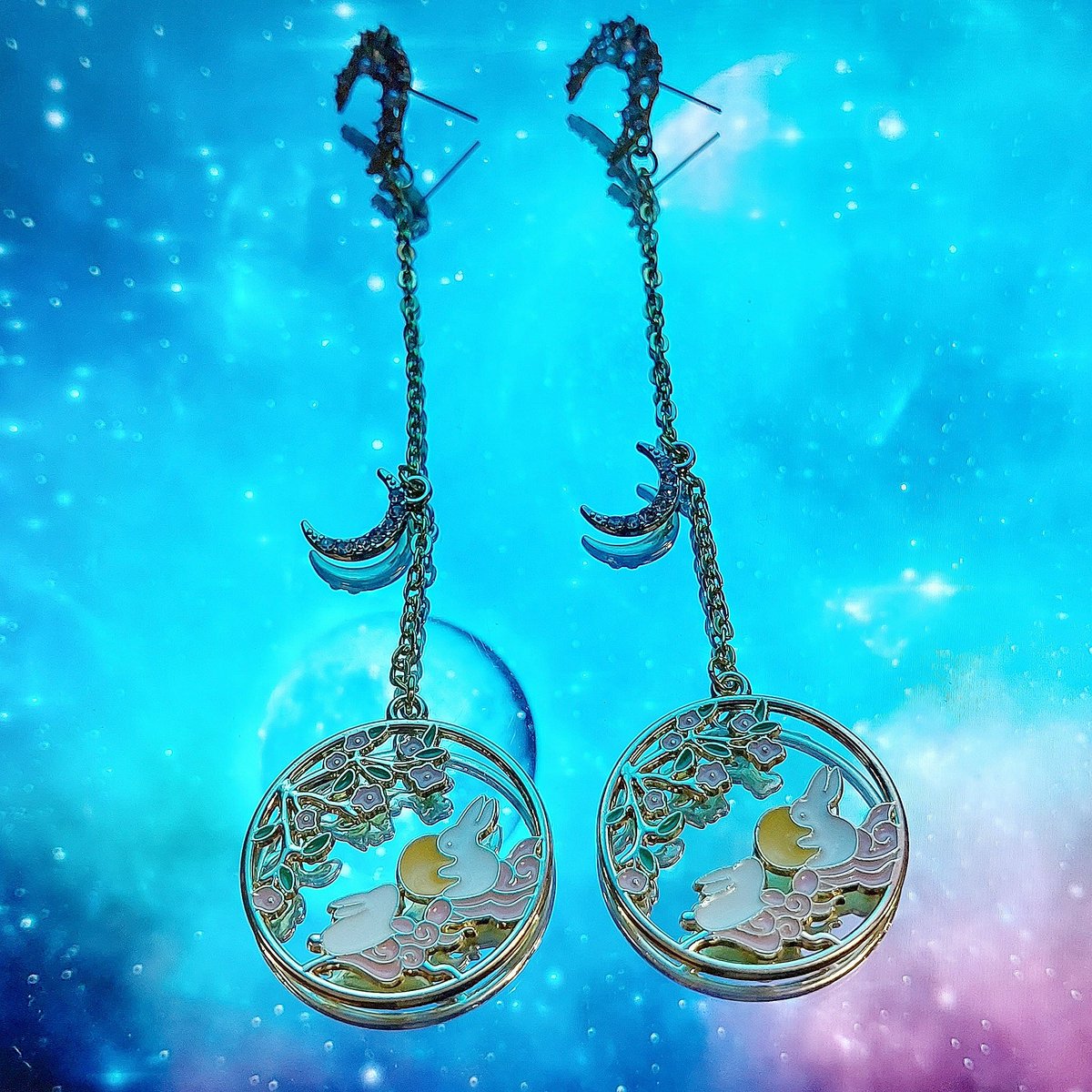 To celebrate the launch of our Luna Earrings, all our Bunny earrings are now 20% off! 💖
