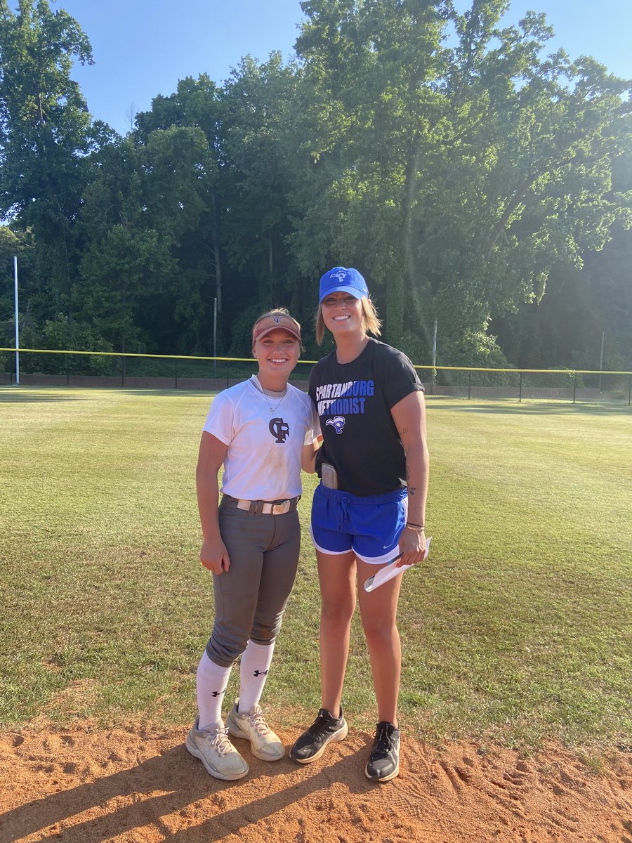 Thank you Coach Hill, Coach Deitz, and Coach Young for the amazing camp today! Can’t wait to see y’all during the summer.@_RebelsSoftball @LimestoneSball @CoachJDeitz @SMCPioneerSball