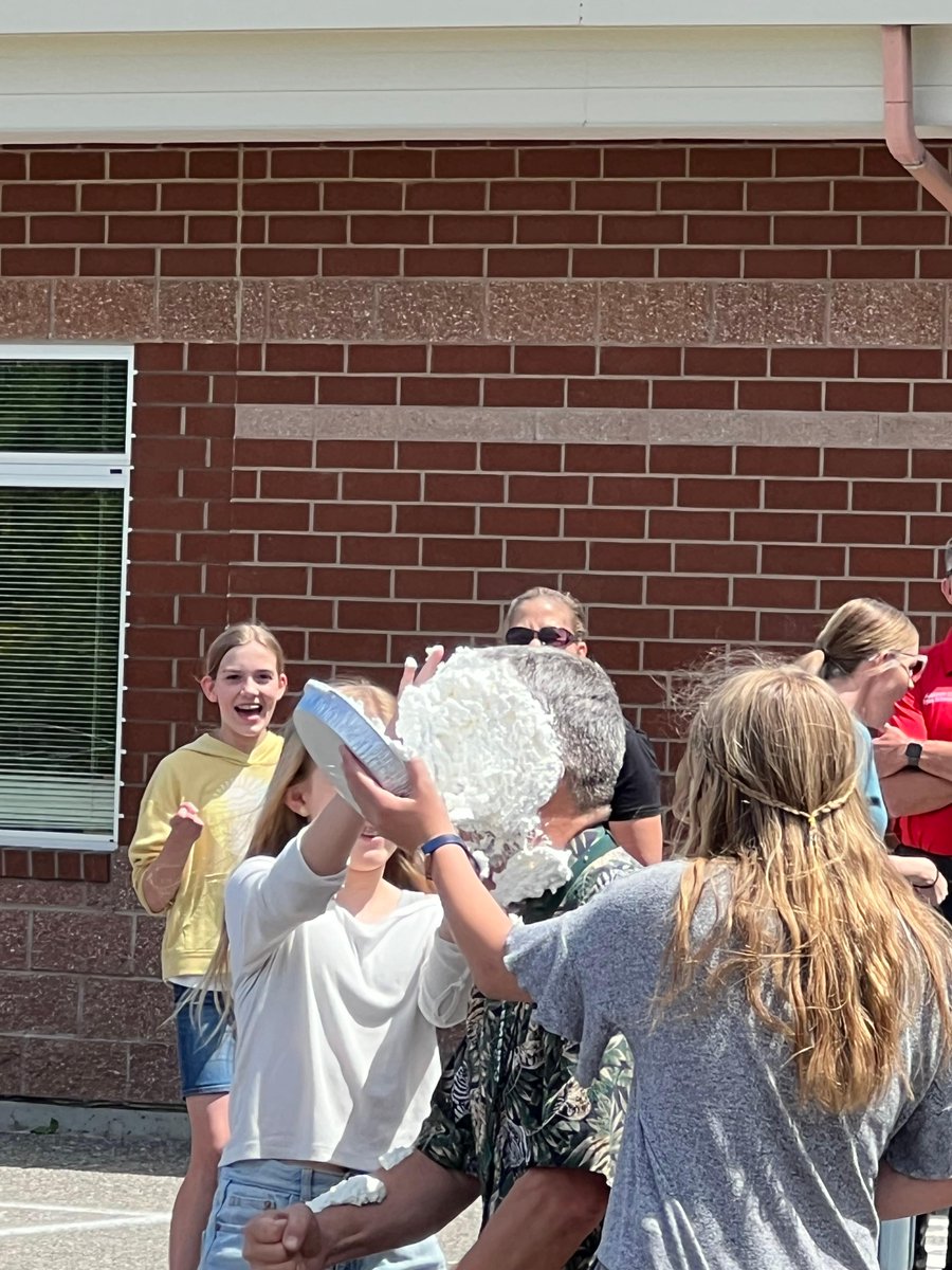 PullmanSD's tweet photo. Is it raining pies? 🥧😲 Nope! But you did see pies flying for Franklin Elementary School's annual 2023 fundraiser, "Let the Pie Fly"! Students helped raise $16,080! For every $1,000 they raised, they got to pie a teacher in the face! They even pied our Superintendent! 🤣 https://t.co/luUGiT949W