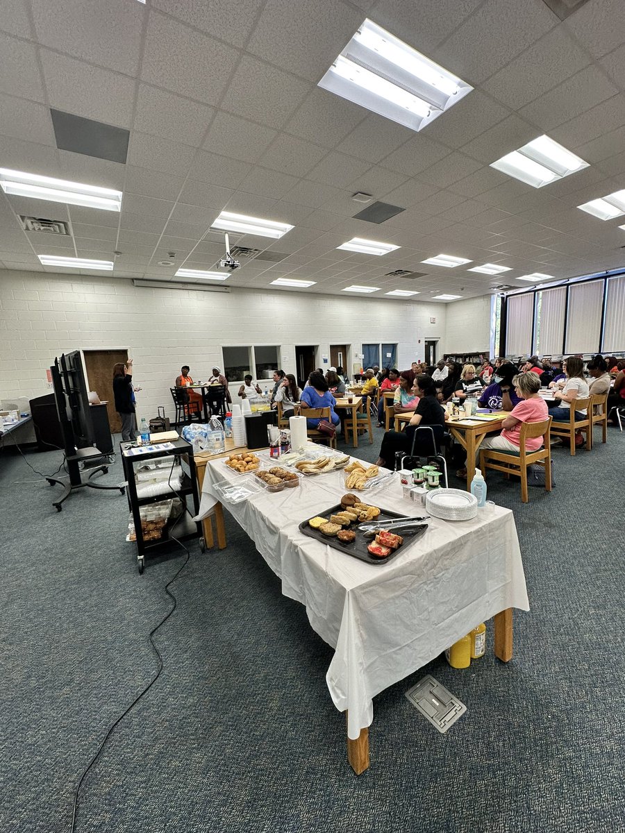 Today’s pre-planning for Extended School Year was one for the books! Excited to lead some of HCS’s finest ESE professionals this summer!