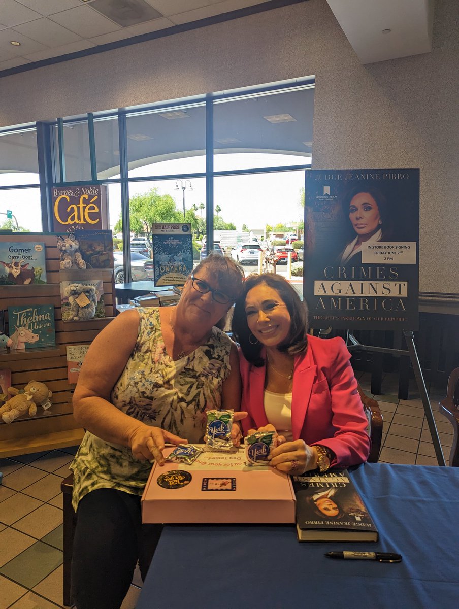 When one of your MOST FAVORITE people come to town...you go to see her!  Happy Birthday @JudgeJeanine !
Hope you enjoyed the peppermint patties! 
#crimesagainstAmerica
#judgejeaninebooksigning
#HappyBirthday 
#yorkpeppermintpatties
#tastethesensation