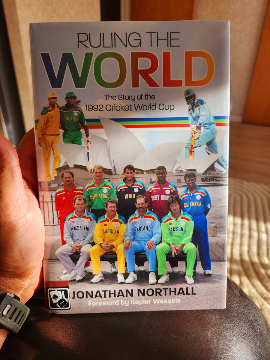 Faisalrk22's tweet photo. What an entertaining account by @jnorthall . Every match is detailed with its pre - and post-match account. Is still considered the greatest World Cup so far in terms of its context and vision.
#RulingTheWorld https://t.co/7LRkxiuhEV