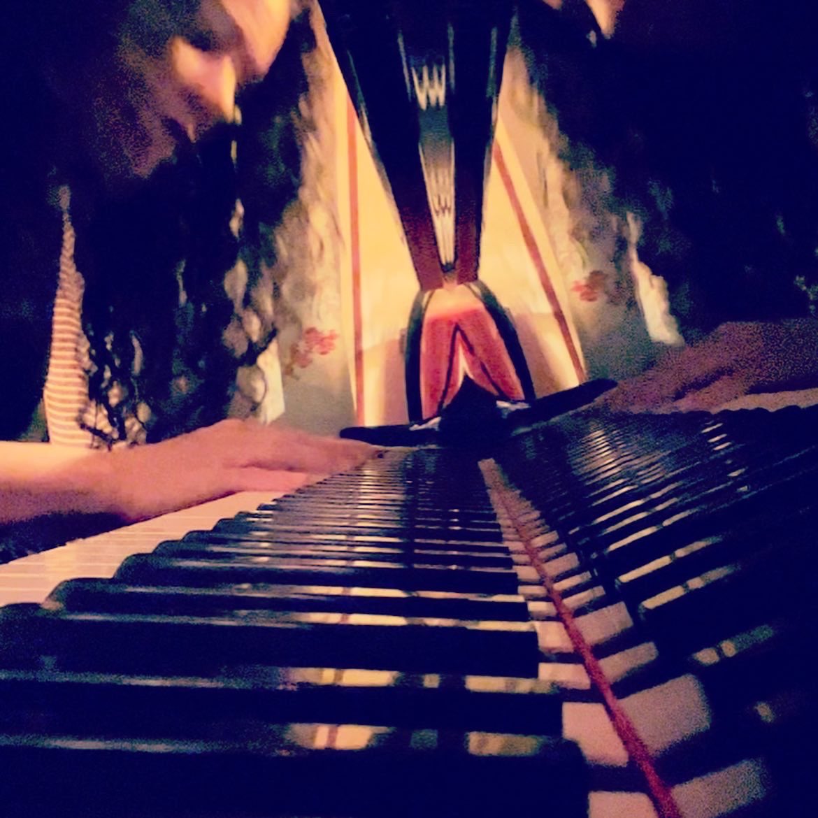 Mi gran pasión 🎹💖

#piano #pianist #music #livemusic #femalemusician #femalepianist #pasionporlamusica #agradecida