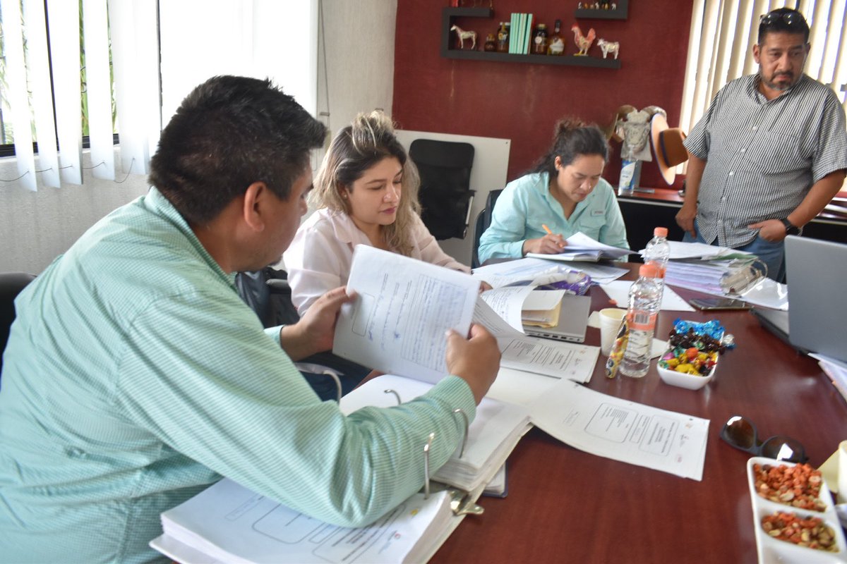 cefpphidalgo's tweet image. Revisión documental por parte del SENASICA y APHIS-USDA, de las acciones de la Campaña Nacional contra la Tuberculosis bovina (mycobacterium bovis) en el estado de Hidalgo