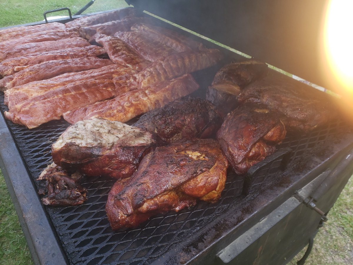 b_speight's tweet photo. Carolina grilling https://t.co/NCJL8X5rVC