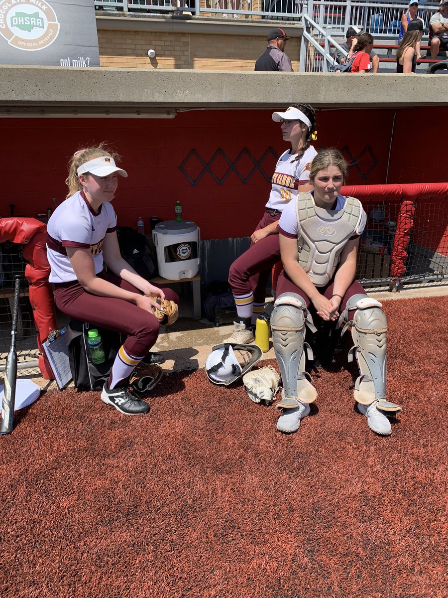 DSzolek's tweet photo. Just want to congratulate Kelly and her teammates on a great season! Your parents and sister are so proud of you! Three District Championships, 2 Regional Championships, 2 Final Fours and a State Final appearance in three years! On to @IUPsoftball ! https://t.co/OjStOcheMg