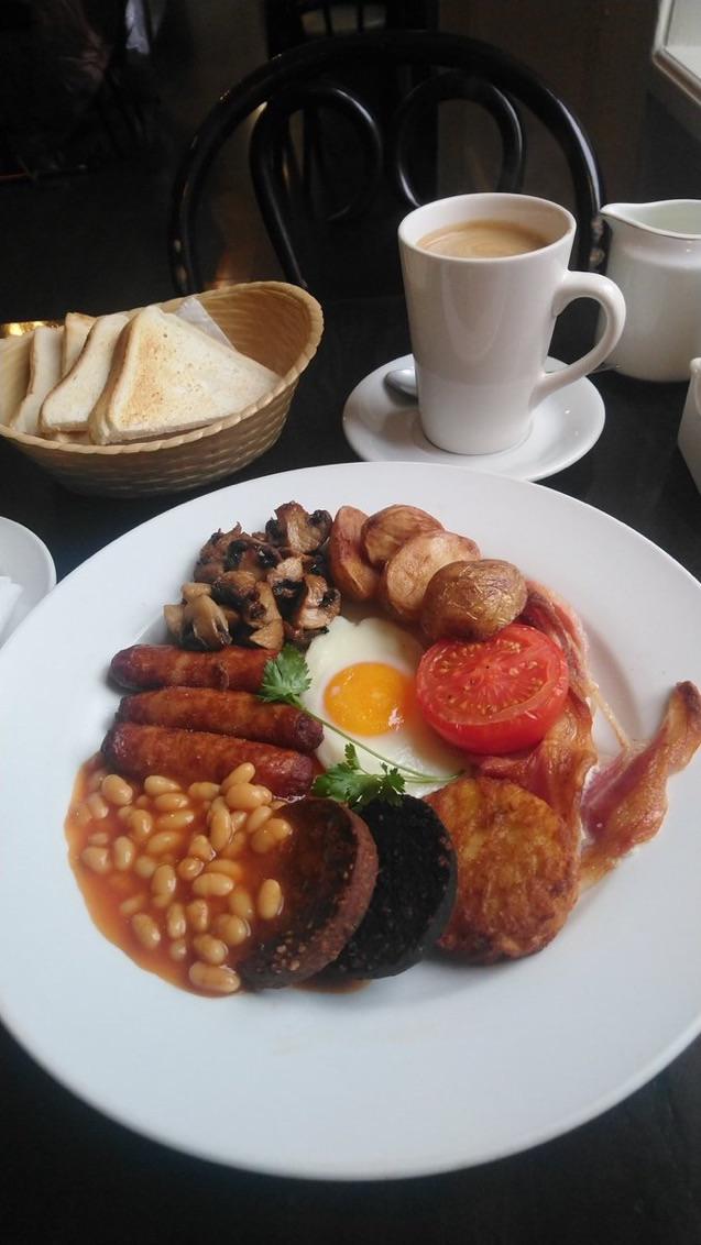 DiningCooking's tweet photo. Cafe Aroma, Ennis, Co Clare Ireland
#FoodAcrossTheUK #Fryup #FullBreakfast #FullEnglishBreakfast #GreatBritishFood #GreatBritishFryUpRecipe
https://t.co/FWhS2IBXIi https://t.co/4V9L37EilR