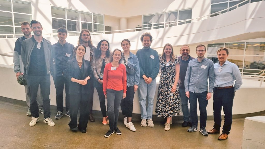 evelien_willems's tweet photo. Wishing all our #DigitalPolisci participants a ☀️ weekend after 2 days full of learning @PolEtmaal Thanks @diliara_valeeva, #TomWillaert and @HeylenFrederik for co-chairing 😎 https://t.co/7d4XhG5y9I