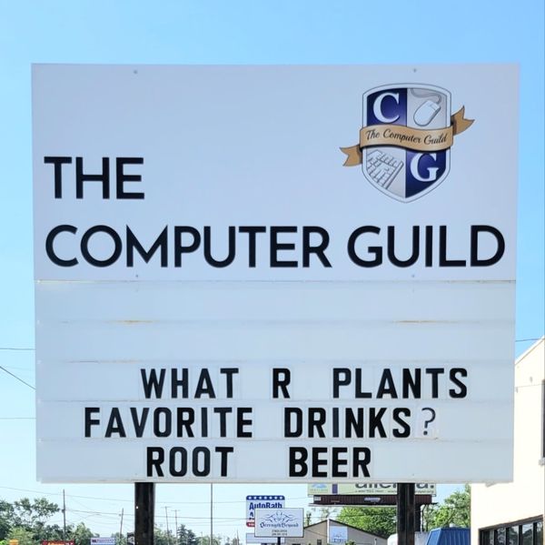 CGuildMarketing's tweet photo. #FridayFunny  (submitted by Mo &amp; Bill) https://t.co/SI1Sx8wQou