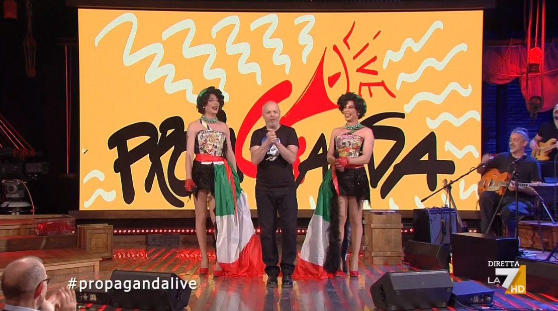 Eccoci in diretta dal Teatro 2 degli Studios di via Tiburtina in Roma con la puntata numero 34 di #propagandalive