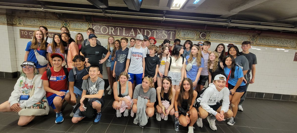 TheCoachWare's tweet photo. Last day in NY! #ctmsdcny2023 @CTMS_DCNYTRIP https://t.co/MduAusXRqS