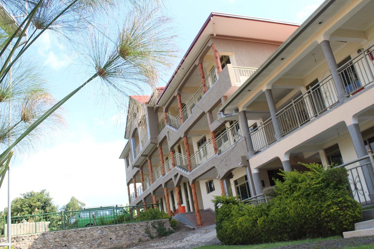Virunga hotel is located in kisoro town. Accommodates all, come through and witness the best in kisoro
#visitkisoro