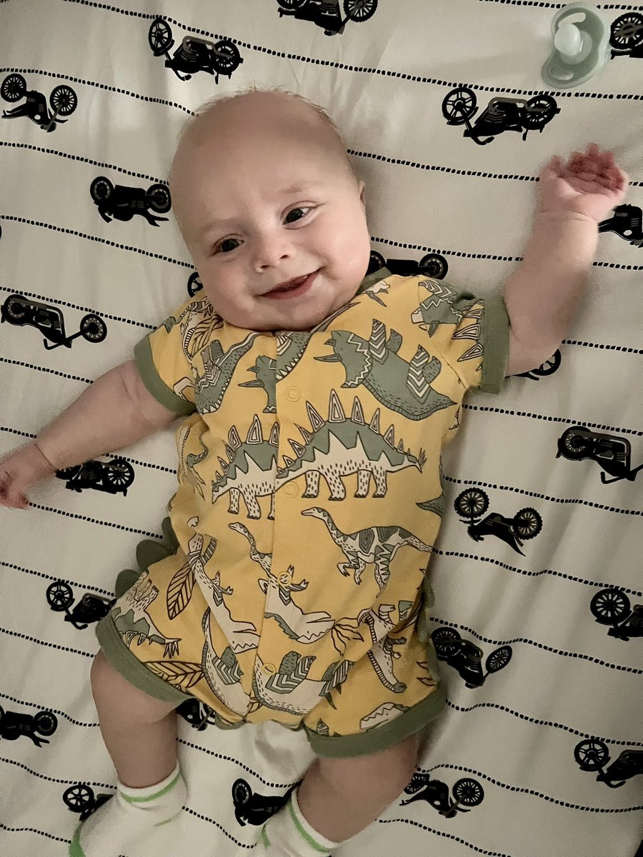 NDailey1's tweet photo. When momma lays u down for crib nap but u shit ur pants 1st… https://t.co/9rhYsysMH9