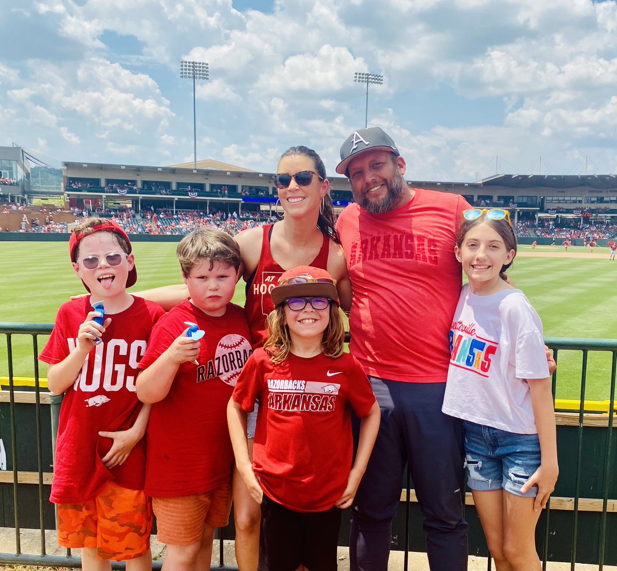 benjamincody_'s tweet photo. Itโs a family affair at the #BaumRegional โพ๏ธ๐โพ๏ธ๐
#WPS #OmaHogs #ThisIsBasebsll https://t.co/Eb0Ii8EqeG