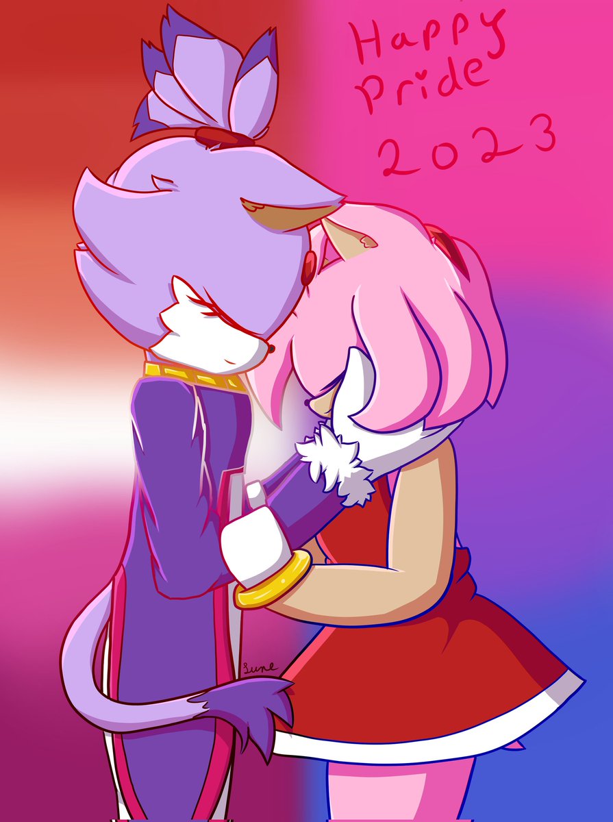 MiscelLuneous's tweet photo. Happy Pride with my favorite wlw!!

#blazamy #pride2023 #blazethecat #amyrose https://t.co/WA8TG2I1qw