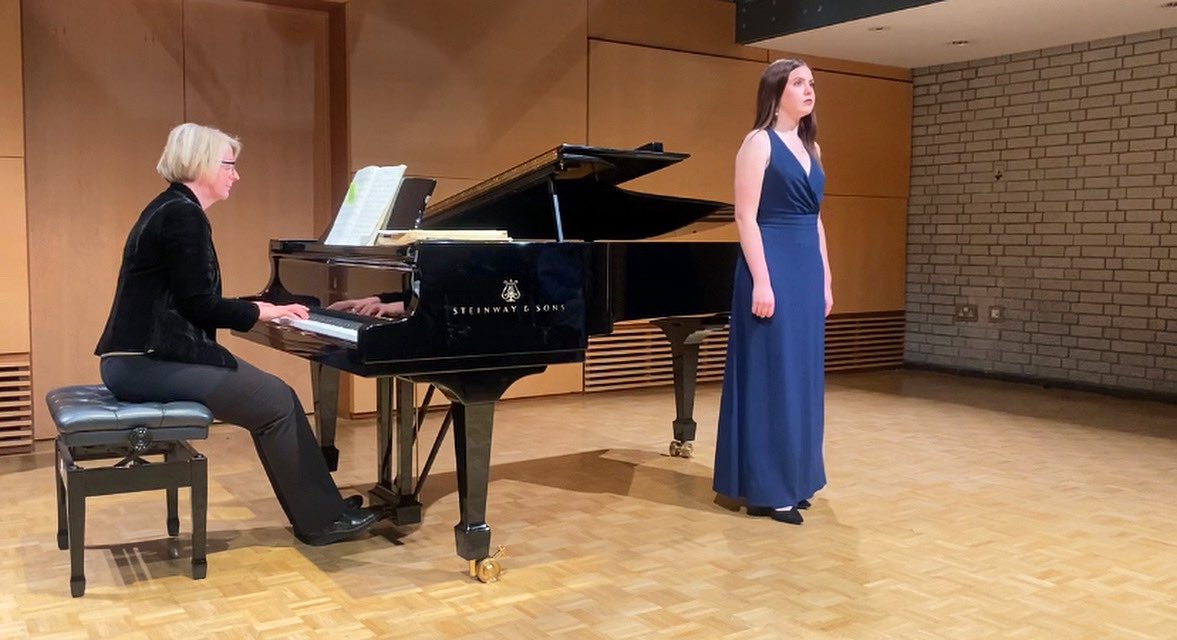 ColganJasmine's tweet photo. I had the absolutely pleasure to take part in @PYMBursary competition this year and won the vocal award. I feel very privileged to take part in such a prestigious competition that will help elevate me  as young musician @rncmlive @Opera_North_Ed https://t.co/lTtS2e1YEh