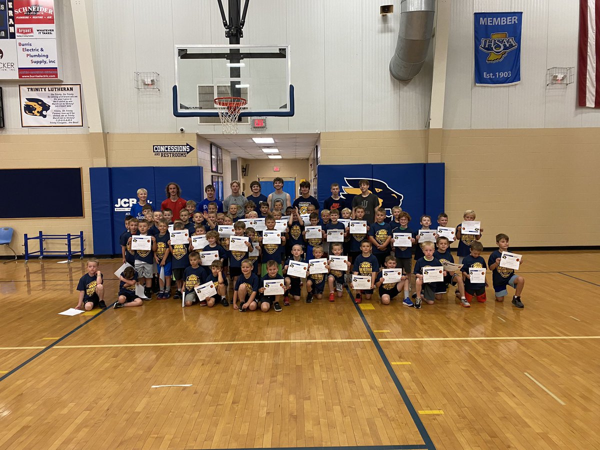 TL_CougarHoops's tweet photo. That’s a wrap for summer kid camp. Thank you to all the campers who made it a great week, and the parents and grandparents who took the time to bring them to camp. Exciting things are happening for Cougar Basketball. #CougarHoops https://t.co/3LTLBlAECS