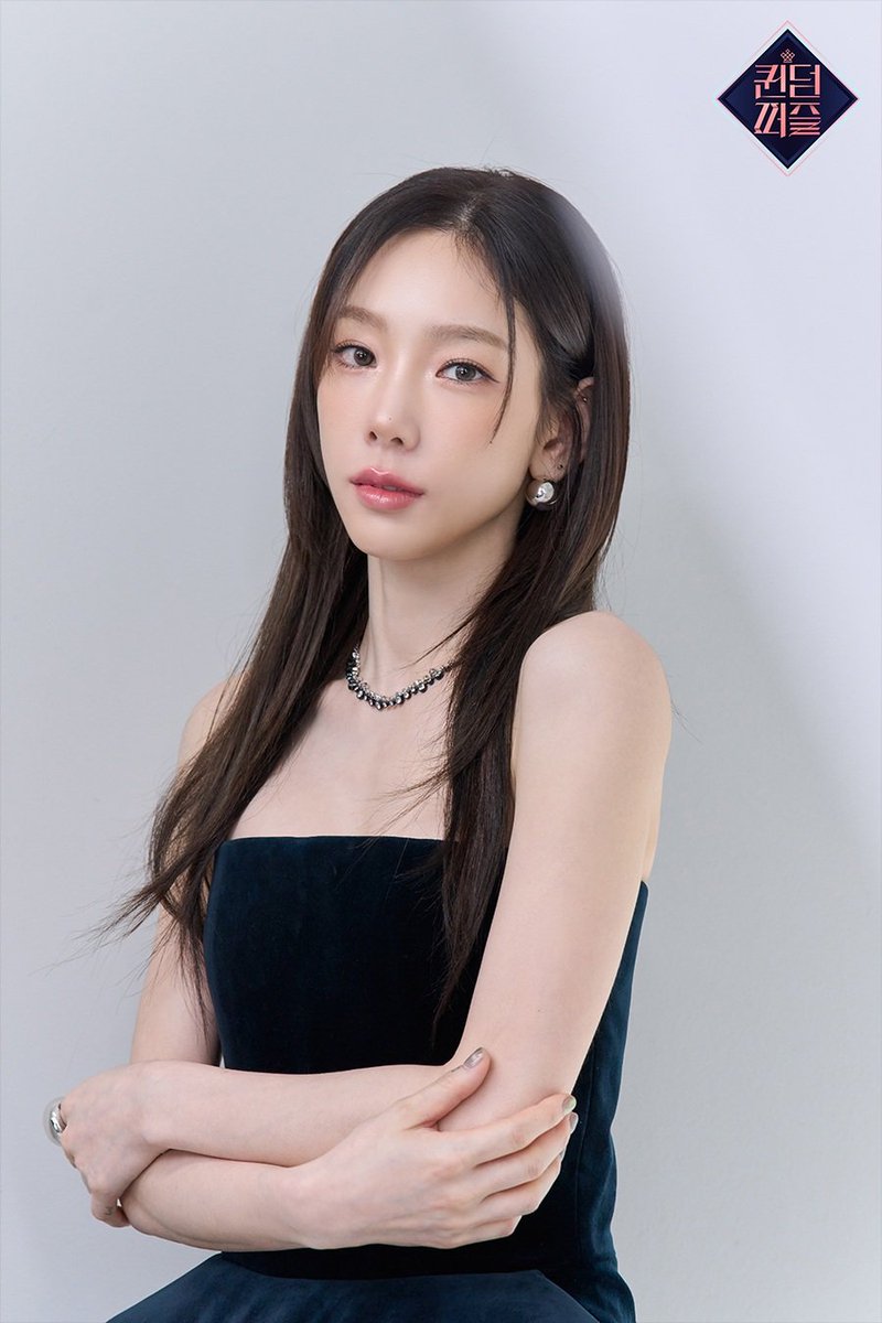 _snsd_updates's tweet photo. [Update] TAEYEON - ‘퀸덤퍼즐 / QUEENDOM PUZZLE’ Poster Bonus Cut

📺 Episode 1: June 13 (Tue) at 10pm (KST) on Mnet, TVING

#taeyeon #태연 #kimtaeyeon #김태연 #mctaeyeon #queendompuzzle #퀸덤퍼즐 #mnet #엠넷 #tving #queendom #퀸덤 #puzzle #퍼즐 #idolshow
230517 https://t.co/pKhdumIkQV
