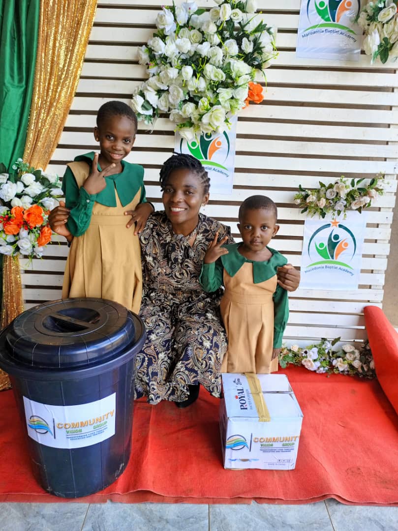 Ntangjulius's tweet photo. Thank you, @NancyBongkiynuy for representing @comvisiongroup at the graduation ceremony of MBA #Buea, one of our #HGSFP beneficiary schools. We are equally committed to supporting efforts of our #HGSFP beneficiary schools in accessing clean and portable water. @WFP_Cameroon https://t.co/JUNImb2kmE