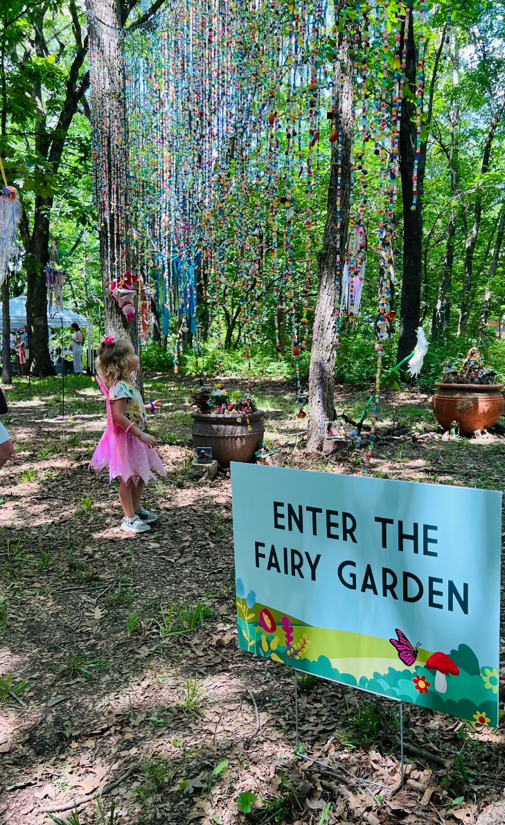 ArtsAndRec_OP's tweet photo. The Enchanted Faire is buzzing with colorful magic this weekend at the Overland Park Arboretum &amp; Botanical Gardens! 🐝

Join us Friday, June 2 and Saturday, June 3 for a day of merriment for the whole family. 

Get tickets now → https://t.co/FyoXsG4Sow https://t.co/WEOMkDY0Kt