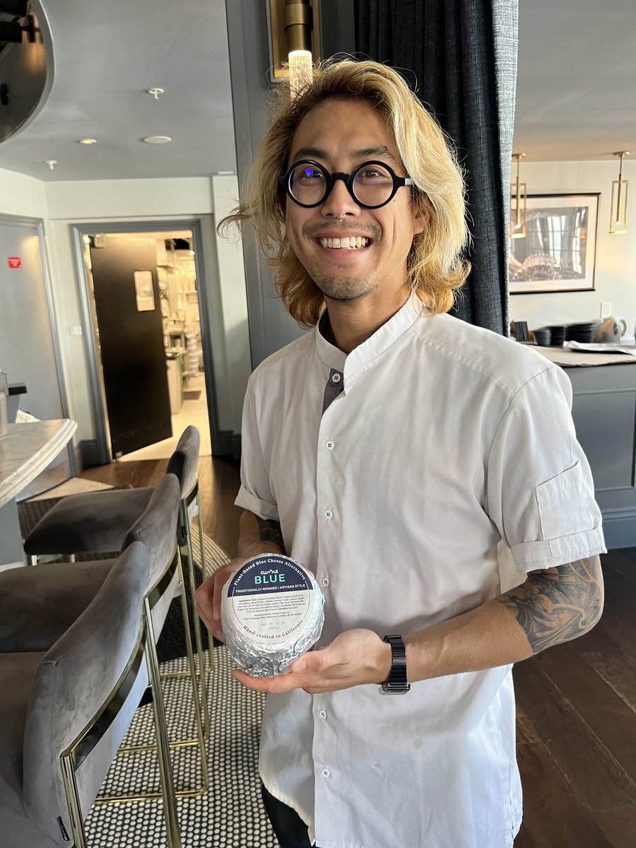 Hey foodies! Our Blue cheese has just made its way onto the menu at Baia, the renowned vegan restaurant in SF! 🌱🍽️
A special shout-out to Chef Josh for bringing our Blue cheese on his menu. We're honored to partner with such a talented and visionary chef. 
#PlantBasedCheese