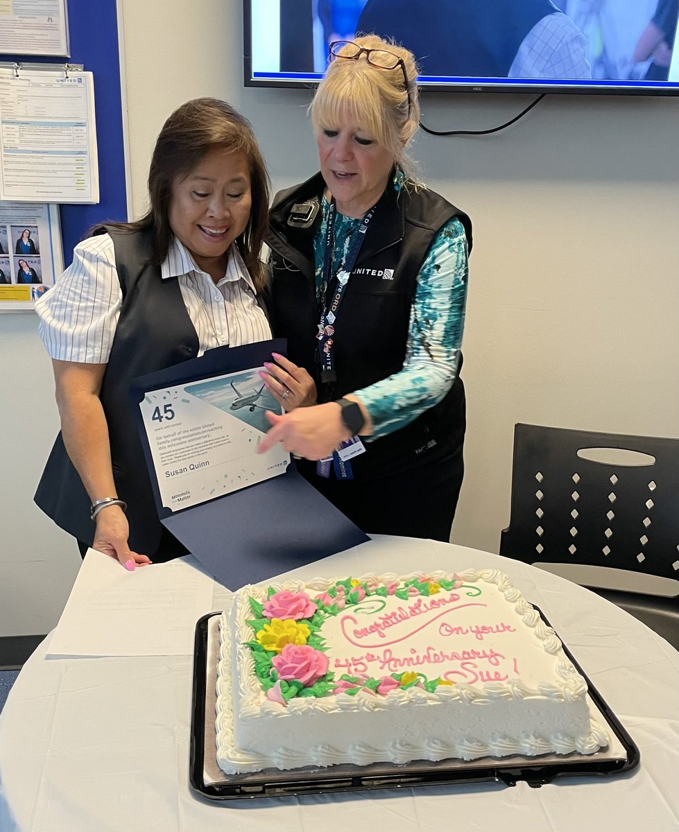 LStepanski23's tweet photo. Happy 45th Anniversary to Sue Quinn!  United’s sweetheart - ORD is lucky to call her our own!  Thank you for all that you do every day!  @pastamama13 @rickvual @OmarIdris707 https://t.co/lORqff93YR