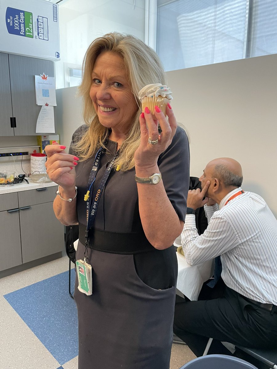 LStepanski23's tweet photo. Happy 45th Anniversary to Sue Quinn!  United’s sweetheart - ORD is lucky to call her our own!  Thank you for all that you do every day!  @pastamama13 @rickvual @OmarIdris707 https://t.co/lORqff93YR