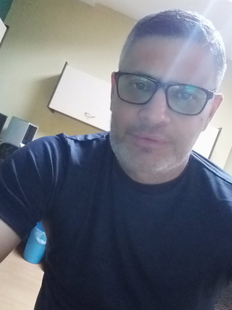 juancitozulia's tweet photo. Que tengan un exitante fin de semana. https://t.co/1fjjatuUj5