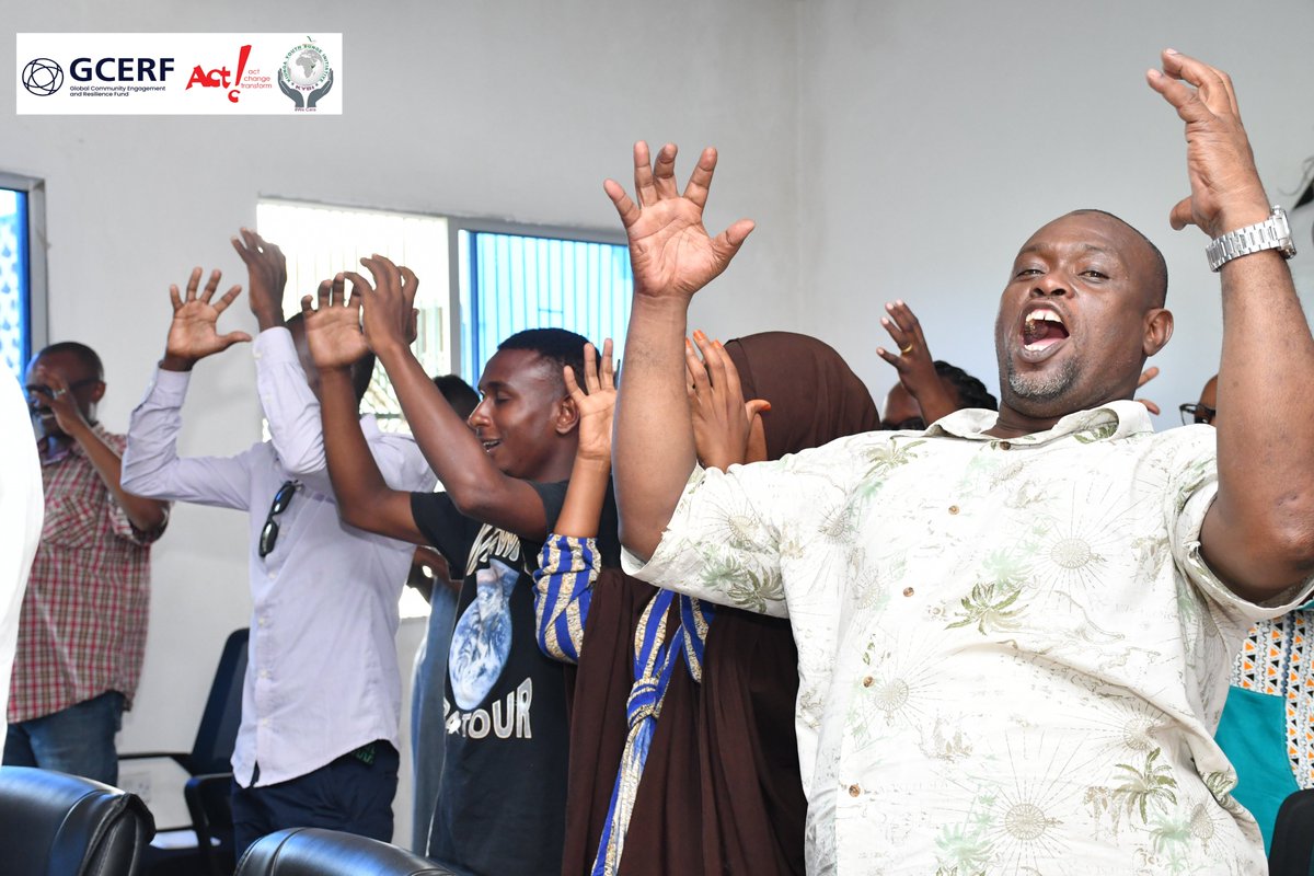 actionlife_Ke's tweet photo. This forum aimed to assess achievements and challenges faced in the past 3 months. Beneficiaries shared inspiring success stories, highlighting the impact of the ARIVE Program. Together, through the six pillars and countering negative narratives. #LCEF #ARIVEProgram https://t.co/otd1NC8PRK