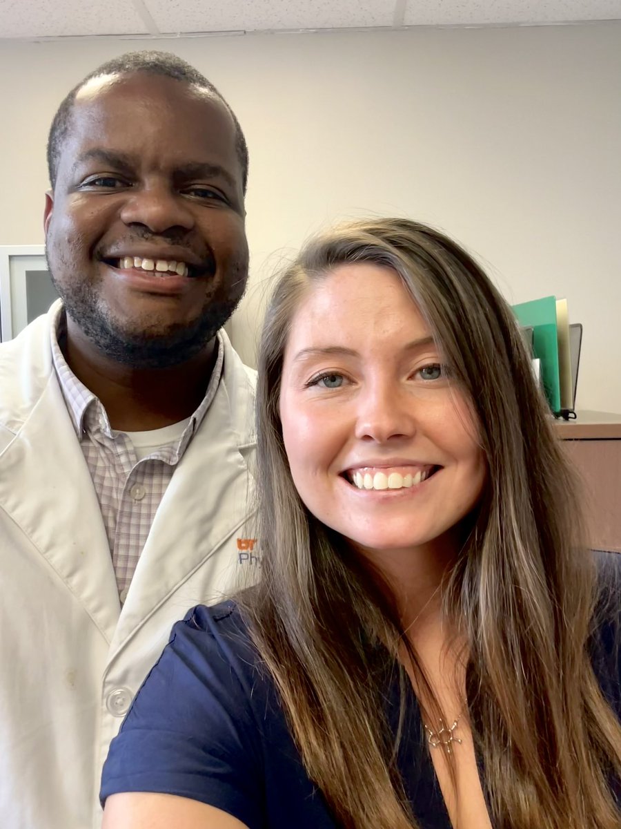 CjStegall's tweet photo. One of the biggest perks of training at @UTHSC_Medicine is getting to have @ChrisDJacksonMD as a mentor! Thanks for meeting with me and sharing advice on transitioning to PGY2 year! https://t.co/wVGtNLs3A2