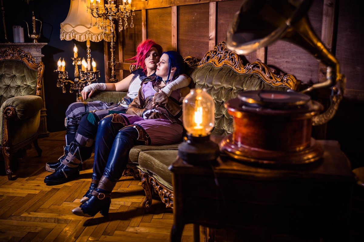 WildlingsWerk's tweet photo. Stay by my side Vi.

Shame on me for not showing these amazing pictures from @MissKrone until now 🙈

Vi is @sobobani 💕 and Caitlyn is me

#caitvi #piltoversfinest #vicosplay #caitlyncosplay #leagueoflegends #arcane #leagueoflegendscosplay #arcanecosplay https://t.co/EATLanlS7E