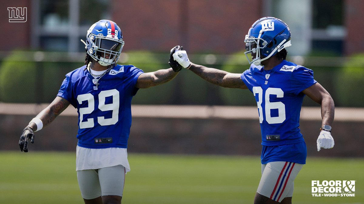 Giants's tweet image. Friday work ☀️