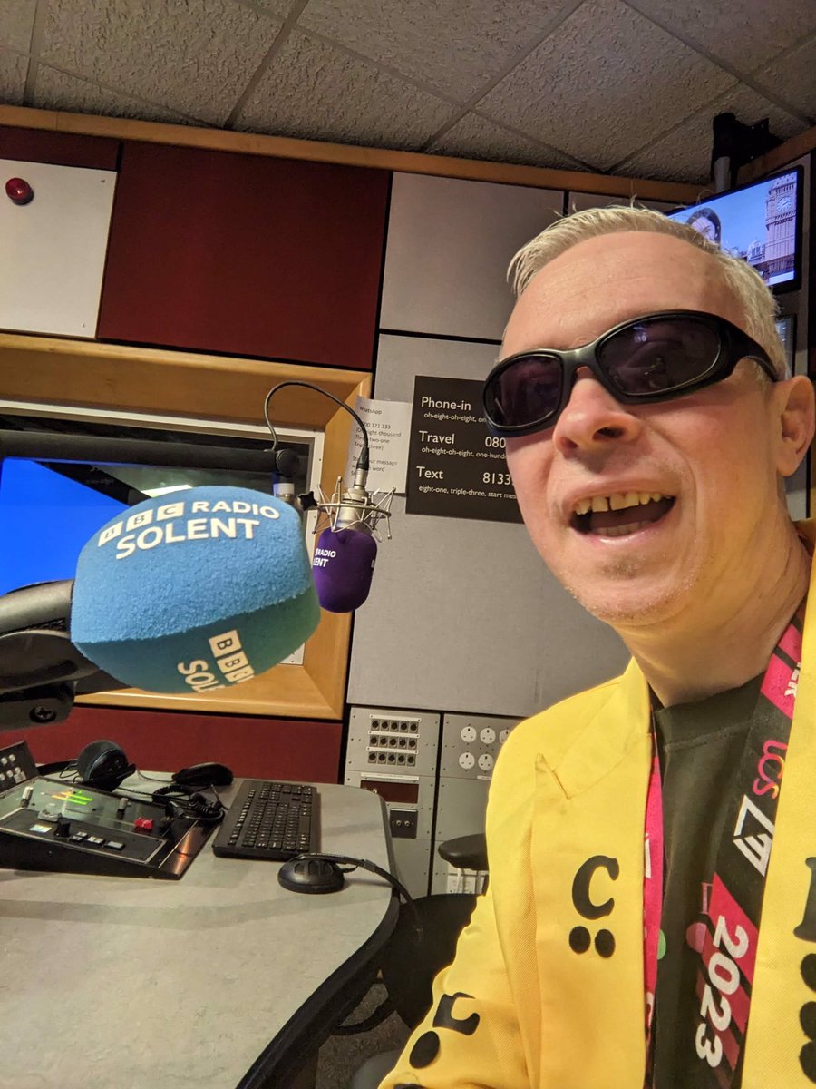 Getting closer to celebrity status as I appear on <a href="/BBCRadioSolent/">BBC Radio Solent</a> loved it want to do more
