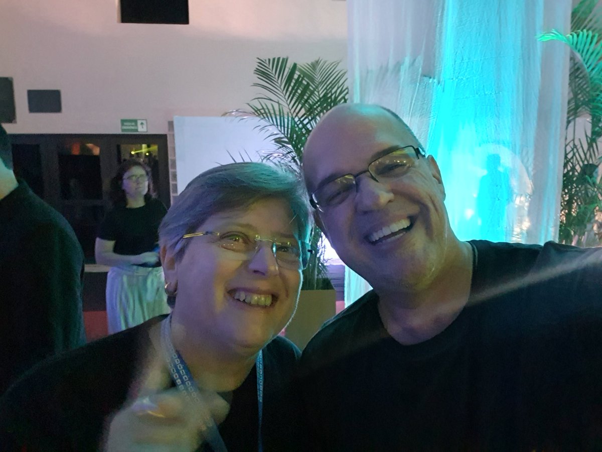 NEQC_UFJF's tweet photo. With my dear @bethaquario at #RASBQ. https://t.co/CSEiJOfLSg