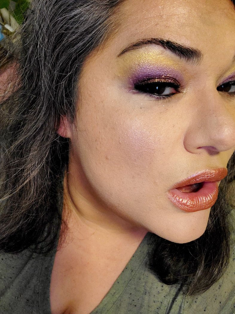 NRev02's tweet photo. Thanks guys for hanging with me and watched try freaking lashes again! Lol #messymakeup #summerlooks2023 #amorous https://t.co/SmIXxmI3lz