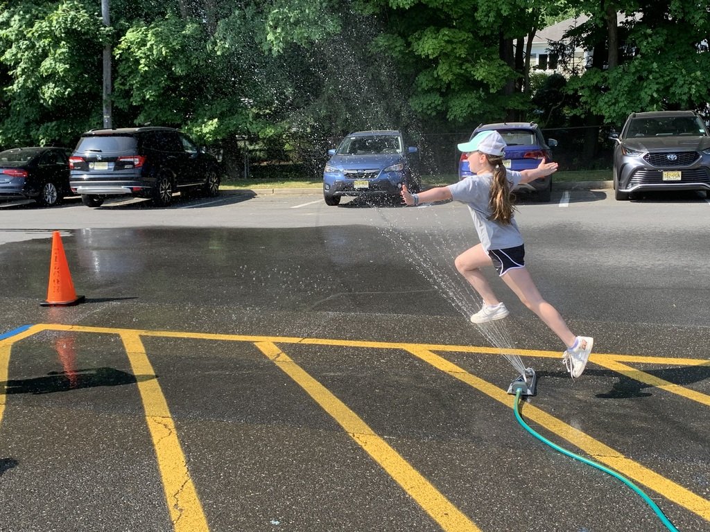 WPSCoolidge's tweet photo. Coolidge School students had so much fun today during Field Day! Thank you @mspaton_wps and @Reitano_C17 for organizing an amazing day! Thank you also to our parent volunteers! #community https://t.co/a8hfdQLOjS