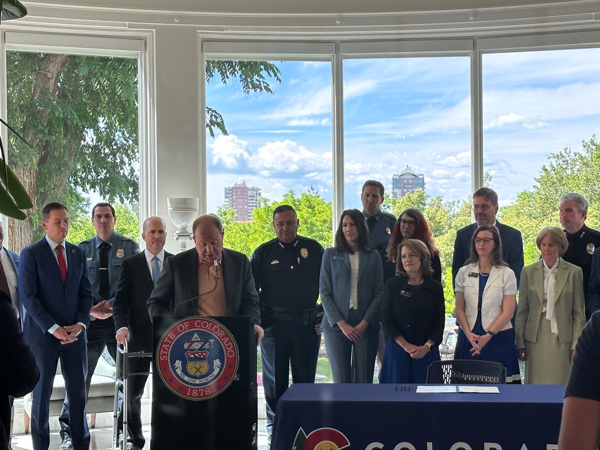 On Gun Violence Awareness Day our DAs joined @GovPolis for the signing of a bill to ban ghost guns. Thank you to the sponsors and our partners for their diligent efforts in protecting our communities. #safercolorado @DA18th @DABoulder20th @BethDAlady @FirstDAofCO @BrianMasonCO