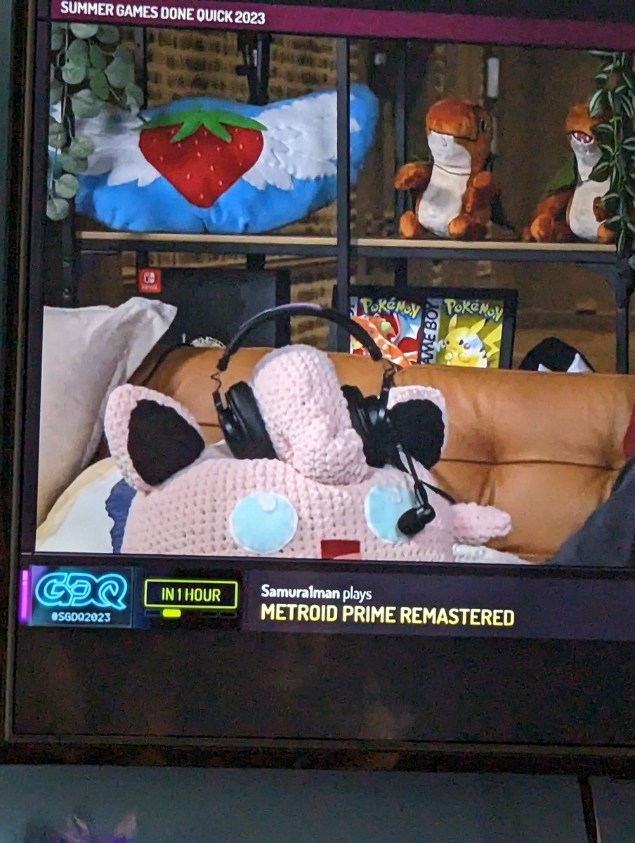KatzersCreation's tweet photo. Jigglypuff living its best host life
#sgdq2023 #summergamesdonequick #sgdqprize
#crochetpokemon https://t.co/Zk8A9e45mb