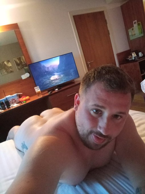 Fun in hotel https://t.co/5oxwwTcYu4<a href="/tag/retweeetplease"class="tags"><span>#retweeetplease</span></a>