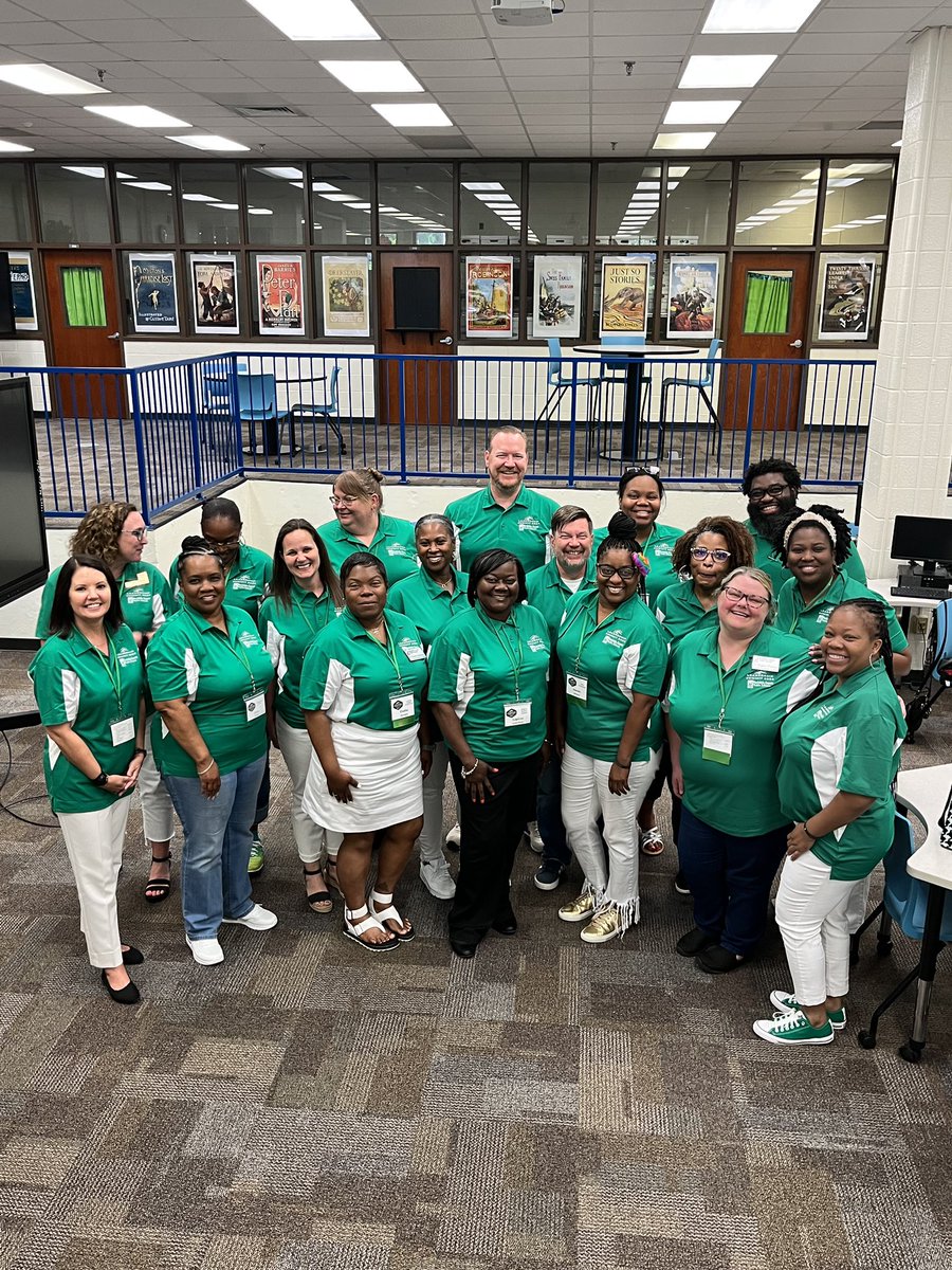 Megan Sayago tweet media