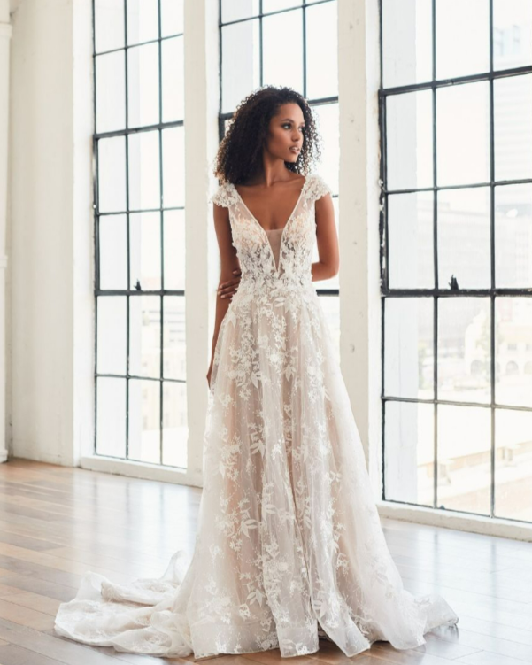 AZWeddingShow's tweet photo. It's #FASHIONFRIDAY and We are so excited to see what @luv_bridal has to showcase on the runway Sunday, Junen 11.  Which style is your favorite?  Be sure to catch the shows at 11am and 1:30pm to see all the looks our exhibitors have to offer and pick your fav for your big day. #A https://t.co/IF9XAXNfns