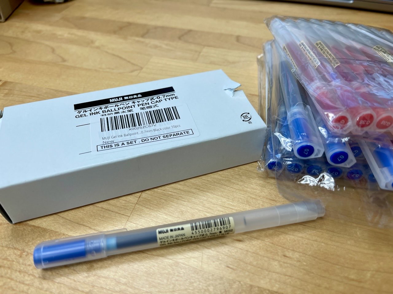 MUJI Gel Ink Ballpoint Pens 0.7mm Blue-Black 10pcs