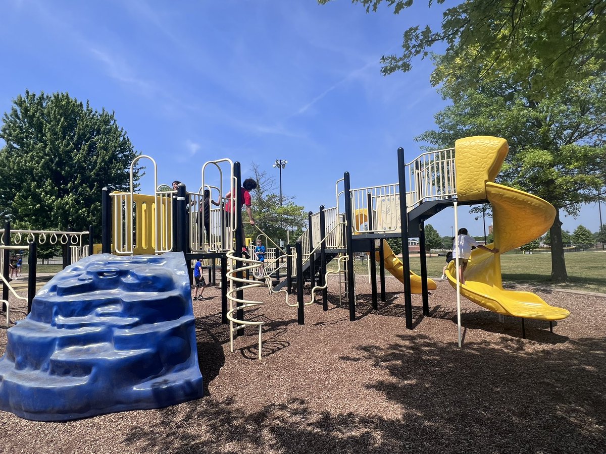 Meredith Doyle tweet media