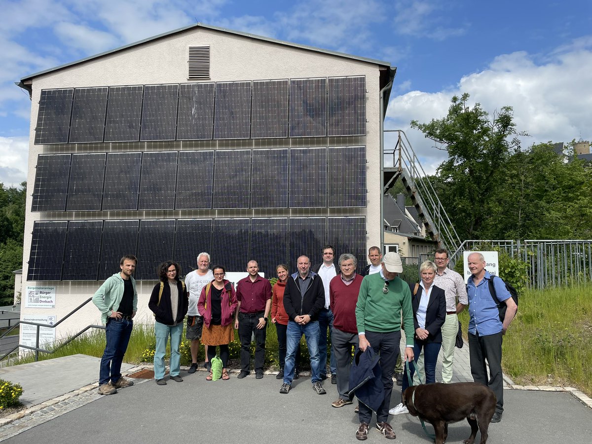 _tho_'s tweet photo. Heute hatte ich die Gelegenheit viele engagierte Menschen für #bürgerenergie in #sachsen beim Netzwerktreffen des @VEESachsen in unserer Gemeinde #drebach zu begrüßen. #erzgebirge #sachsen #erneuerbareenergie #gedachtgemacht @Buergerwerke https://t.co/HRW5jwx0sm