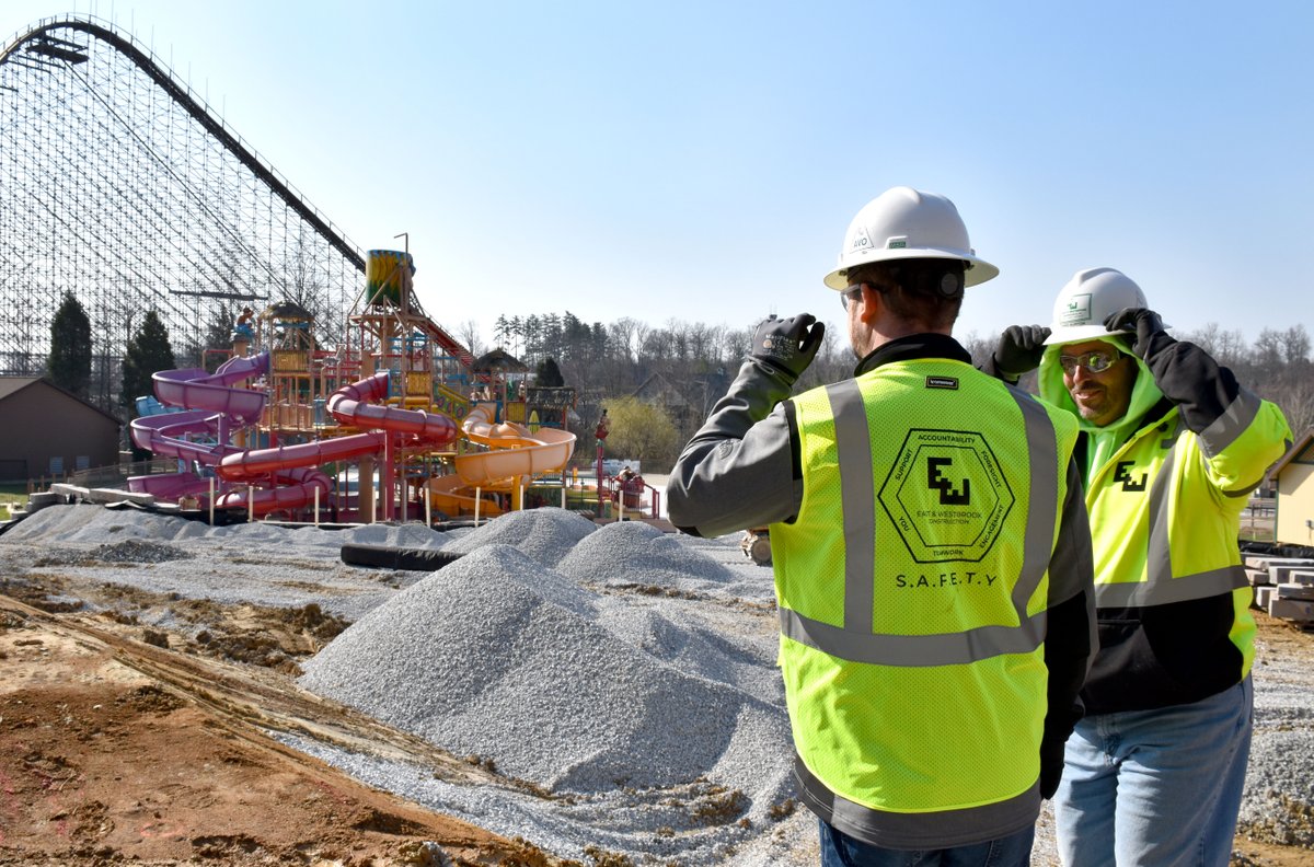 EastWestbrook's tweet image. Rollercoasters and hot weather go together like concrete and construction! Beat the heat this summer, and head on over to one of our projects, such as @KentuckyKingdom &amp;amp; Holiday World, to take a plunge!

#WeAreEandW #IndustrialConstruction #ComplexConstruction #Rollercoasters