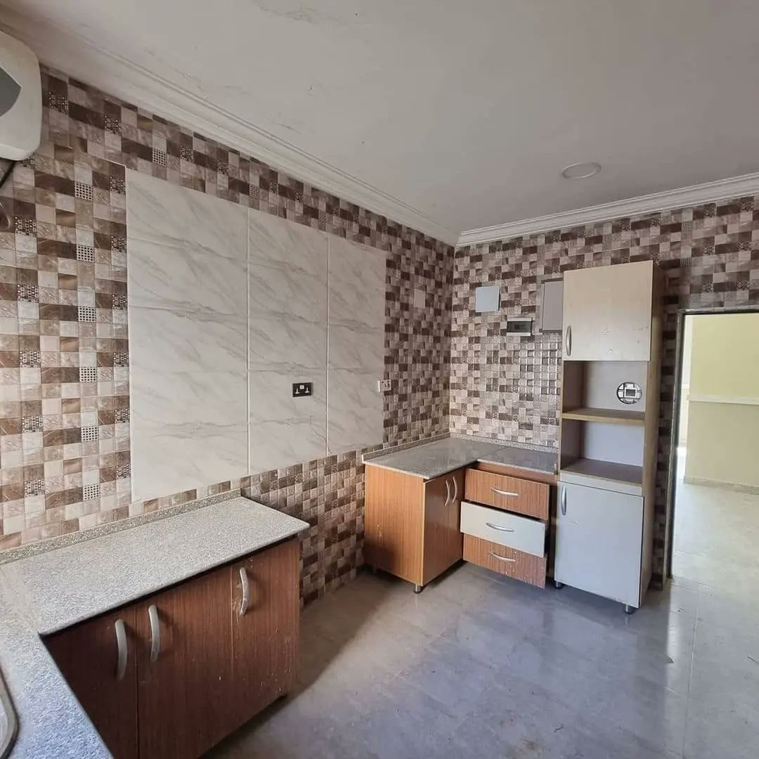 theeasylivingng's tweet photo. π‘ Welcome to your Dream Home in Idu District, Abuja! π
π²4-Bedroom Semi-Detached Duplex for Sale in Idu District, Abuja.π²
π°75 million Nairaπ°
DM us today to schedule a viewing!
#abujarealestate #houseforsale #idu #4bedroomduplex #fittedkitchen #secureneighborhood https://t.co/yxxDSDEtLY