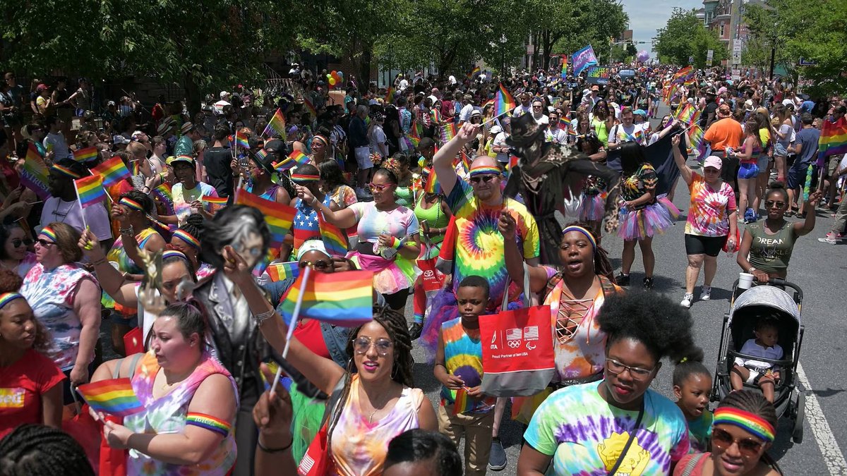 WhereIsDMrose's tweet photo. DM and Tuberose SHOULD be at a pride parade (but I think they lost eachother, HAPPY PRIDE MONTH THOUGH!!!) https://t.co/Cb7BICSrqN