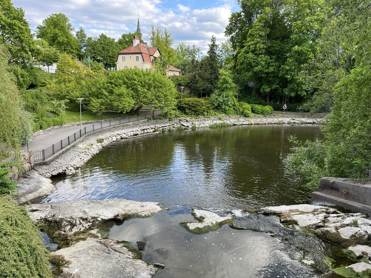 Th3B1gB4dW0lf's tweet photo. Keresztül-kasul bejártam ma Nyköpinget és arra jutottam, hogy egy In Bruges idézettel lehetne a legjobban jellemezni: “Ez a város olyan, mint egy kibekúrt tündérmese”
#SwedenTrip https://t.co/Zed0VE10uz
