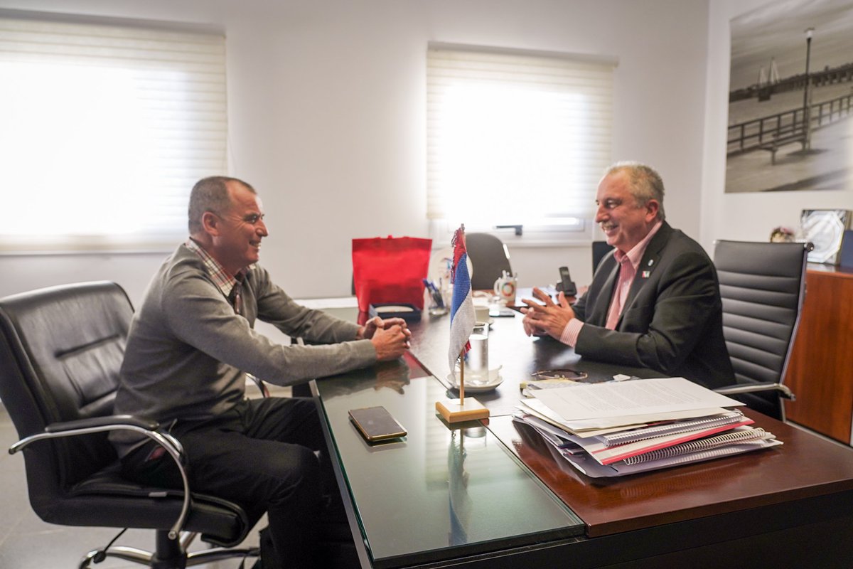 passalacquaok's tweet photo. Con el amigo Miguel Benítez, intendente de #Fachinal, charlando sobre política y lo que se viene. https://t.co/bwrichMQ0F