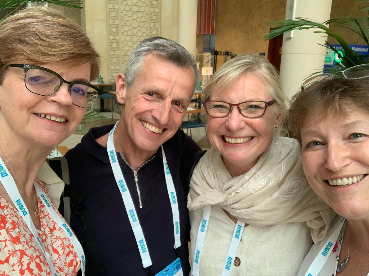 lindsaybearne's tweet photo. Catching up with @johnishappier, @carol_mccrum from Australia, @LPhysioprof & Shiah-fen Hsaio from Taiwan (former @Physio_KCL #PhDbuddy) https://t.co/QFIQ3daIYU